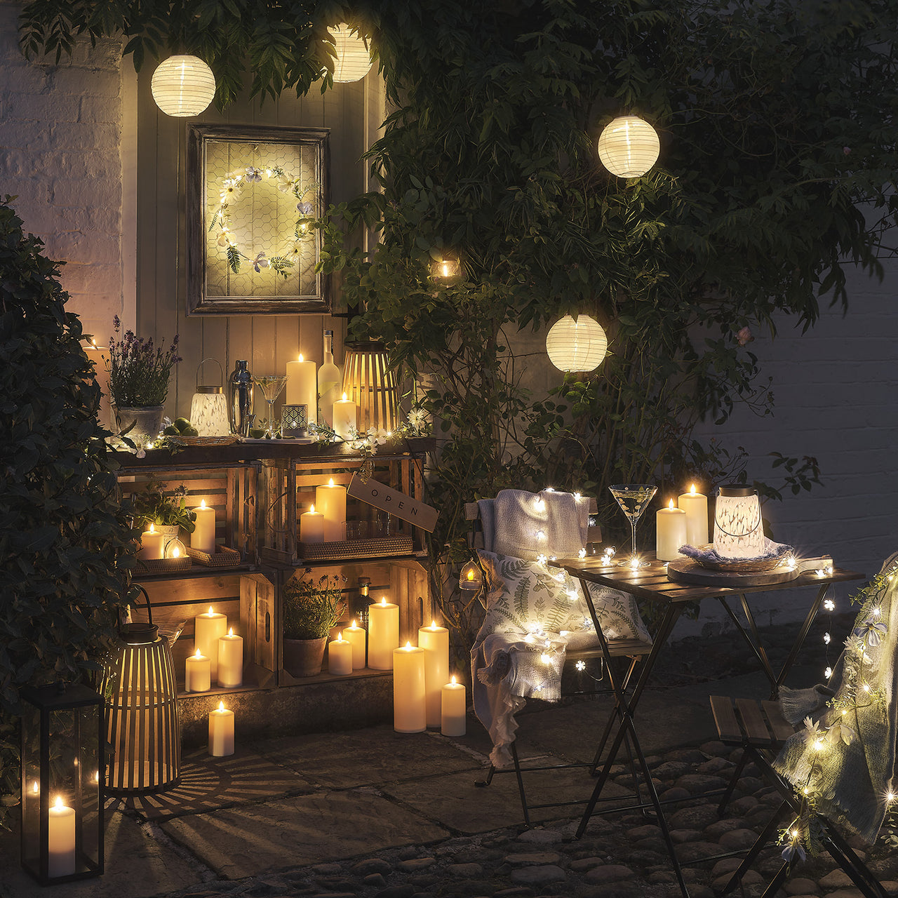 Large Sol Wooden Solar Lantern | Outdoor Garden Decoration