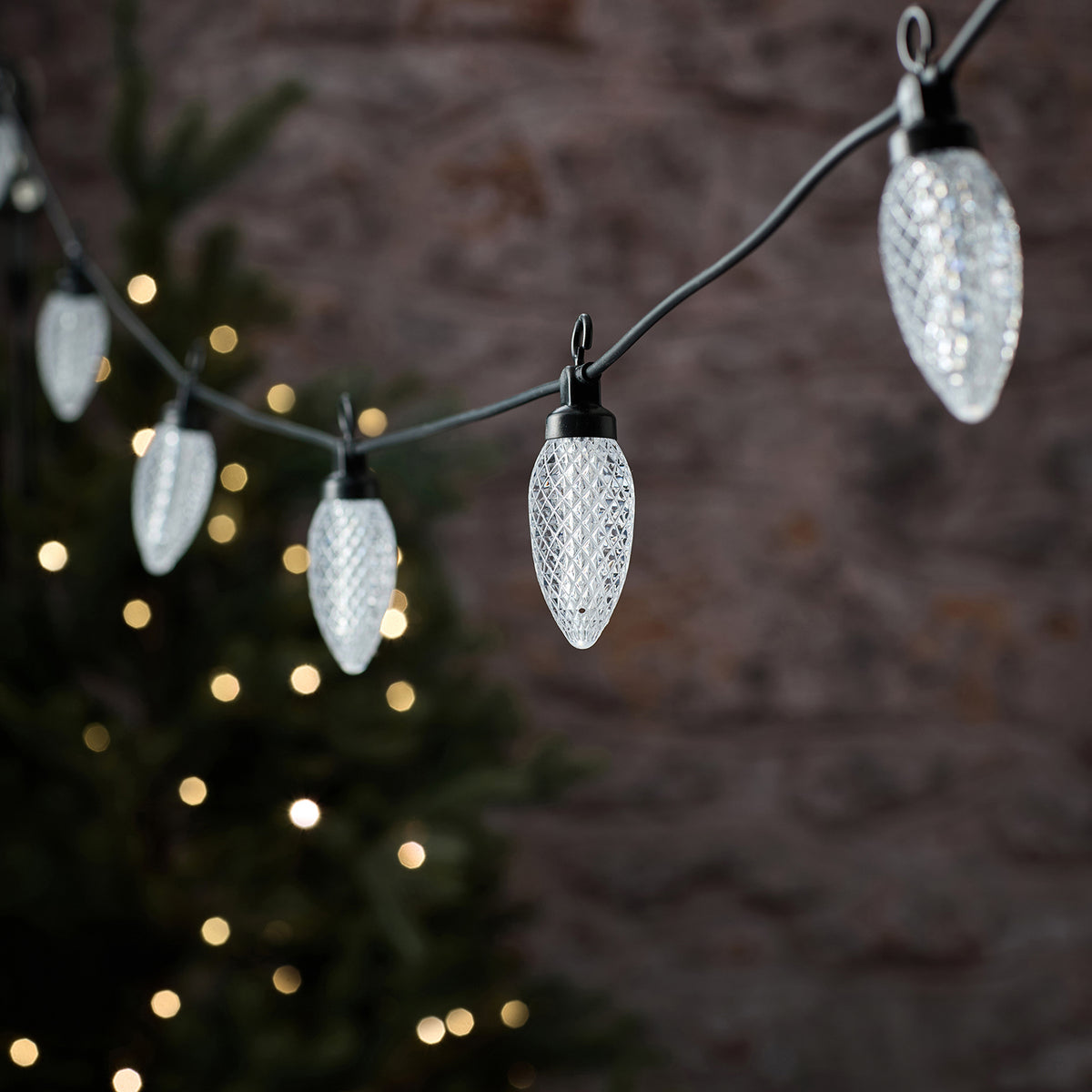10 Warm White Pinecone Outdoor Plug In String Lights