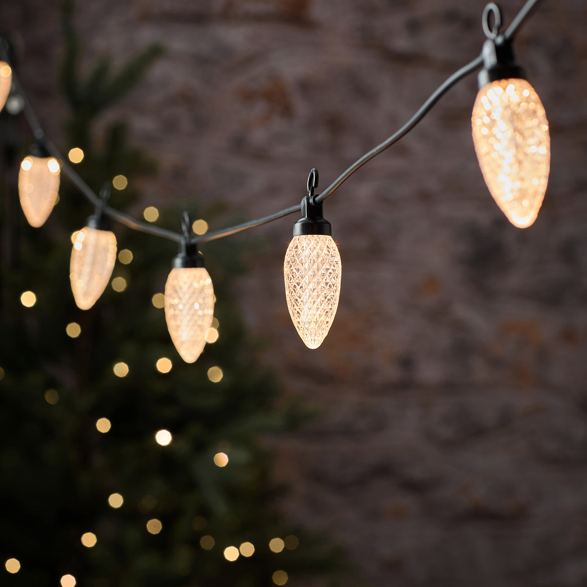 10 Warm White Pinecone Outdoor Plug In String Lights