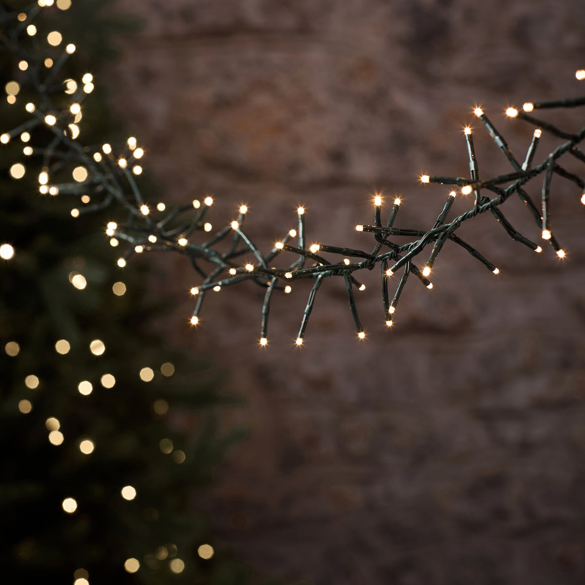 5m 500 LED Warm White Outdoor Cluster Fairy Lights on Green Cable
