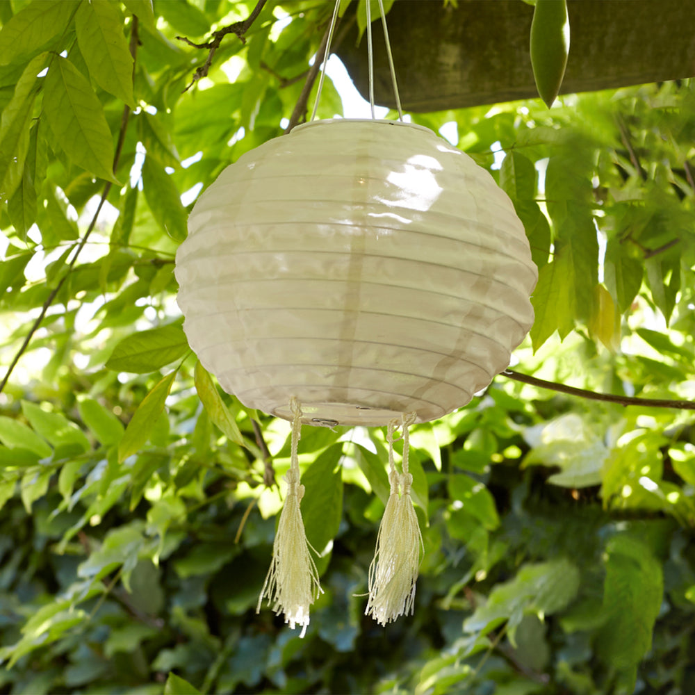 20cm Cream Lucena Tassel Solar Lantern