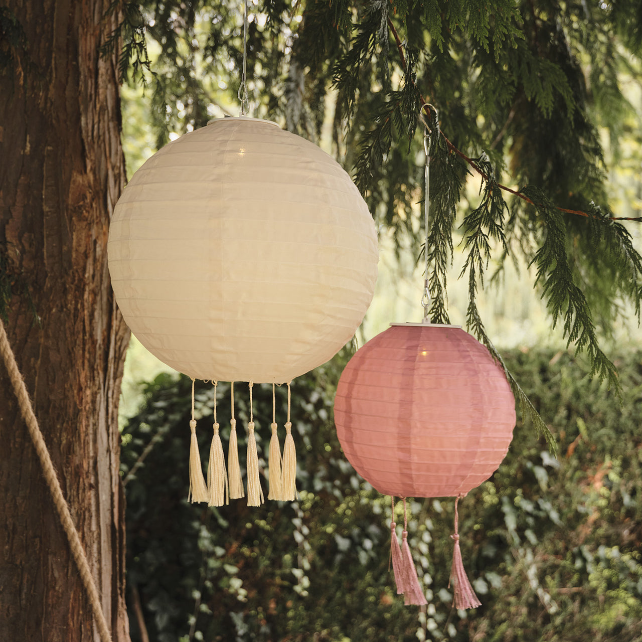 30cm Cream Lucena Tassel Solar Lantern