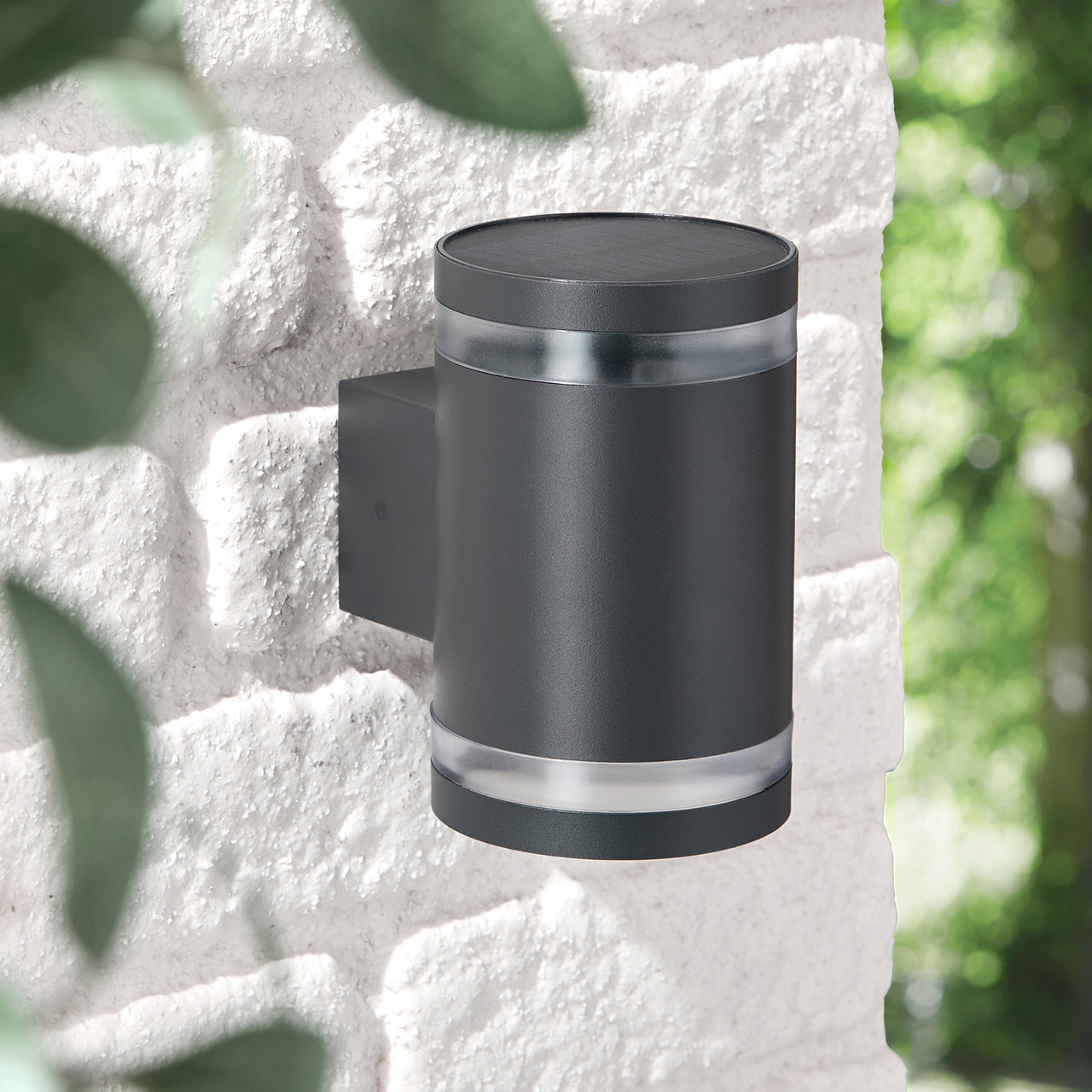 Wentworth Solar Up and Down Light