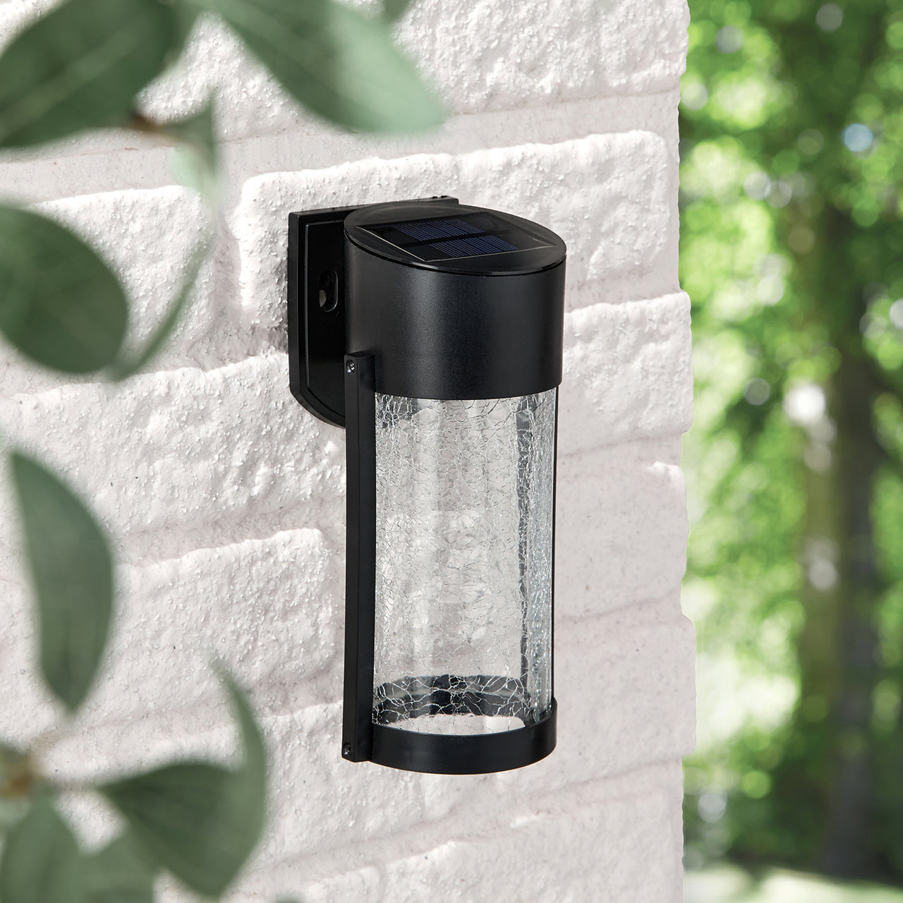 Lyme Crackle Glass Solar Wall Light