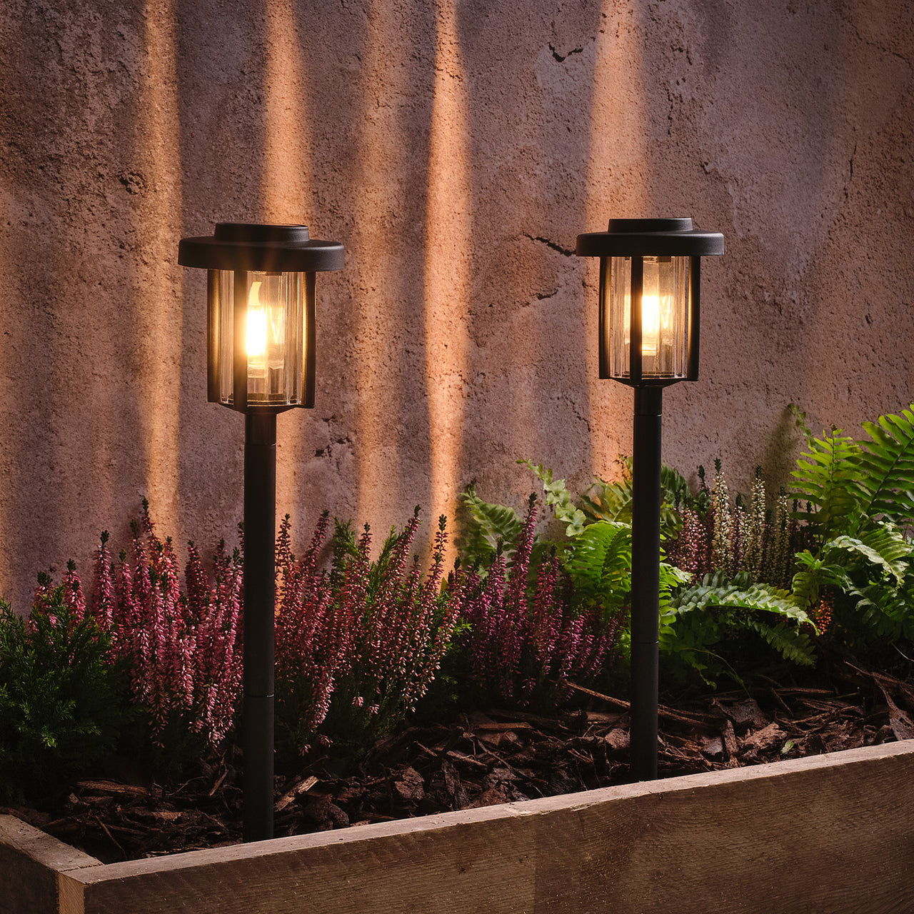 2 Dartmoor Filament Solar Stake Lights