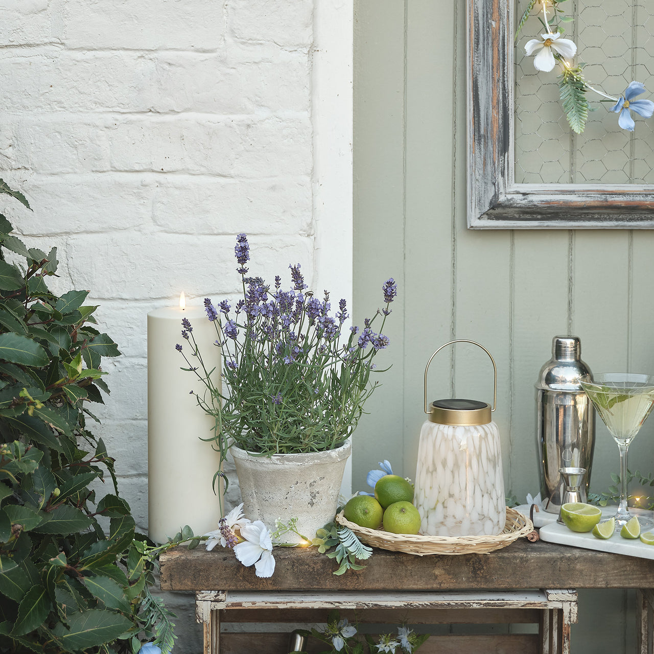 Confetti Glass Solar Lantern