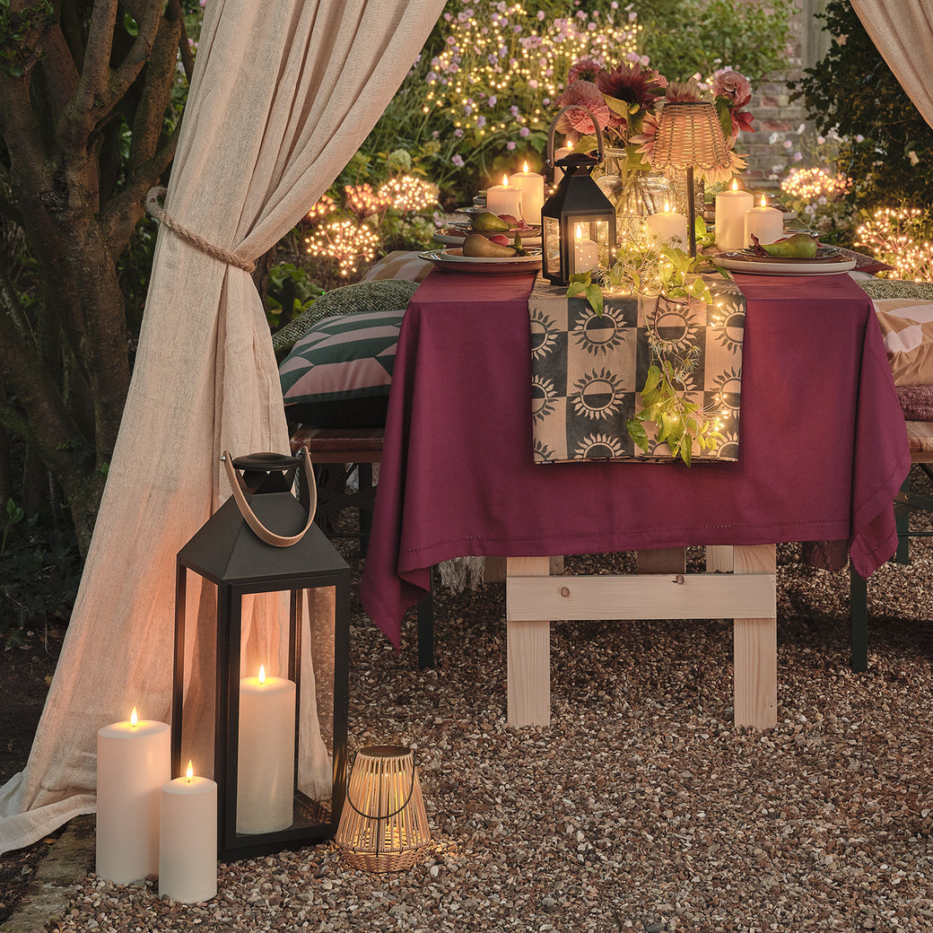 Summer festival dining table with LED candles and lighting