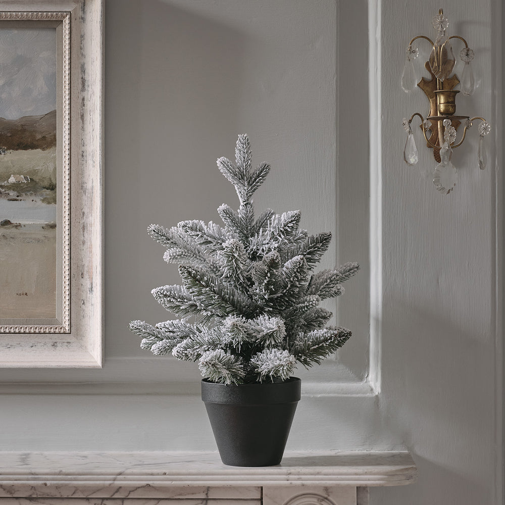 45cm Pre Lit Snowy Christmas Tree