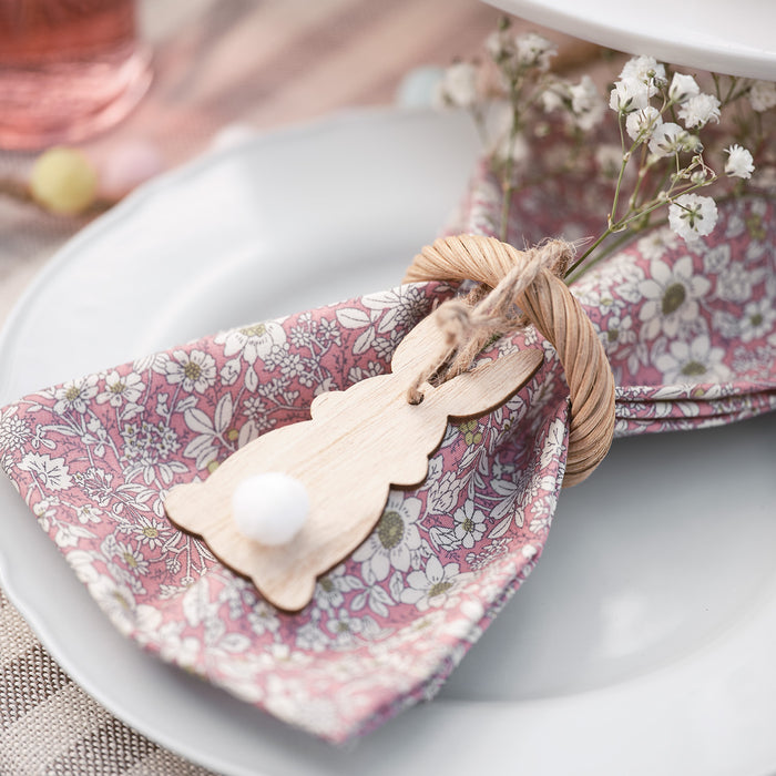 Wooden bunny place setting