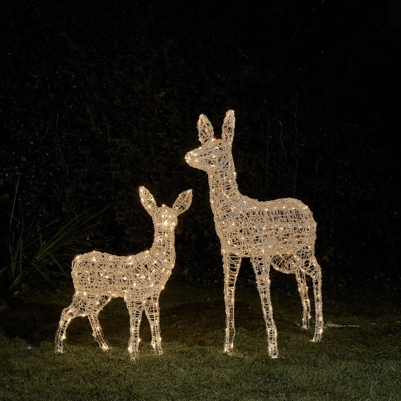 Swinsty Doe & Fawn Dual Colour LED Battery Operated Outdoor Reindeer