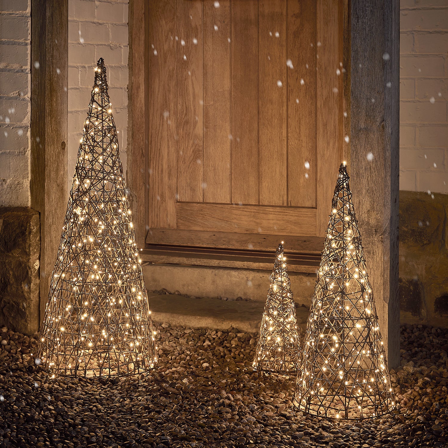 Studley Rattan Cone Outdoor Christmas Decoration Trio Lights4fun.co.uk