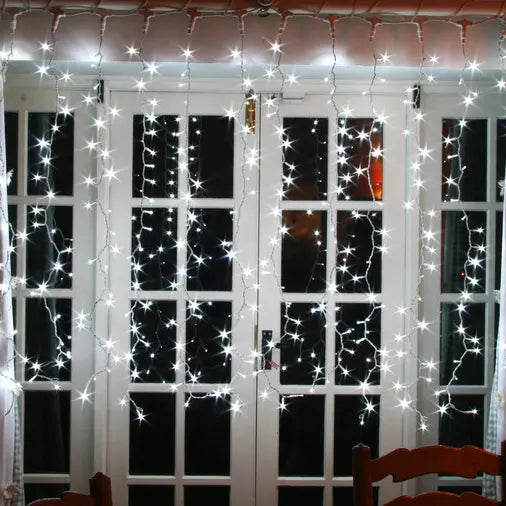 Using Christmas Window Lights For Festive Home Displays