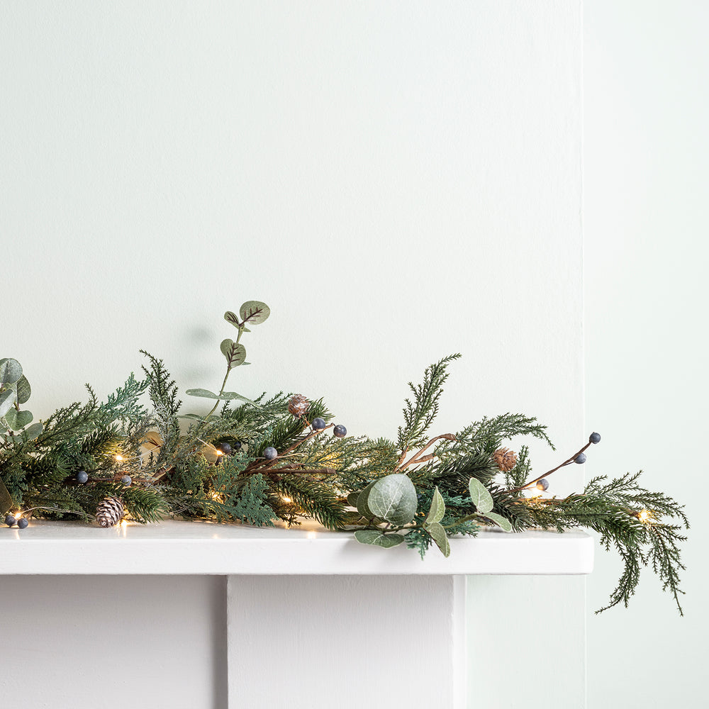 2m Pre Lit Frosted Berry and Pinecone Garland
