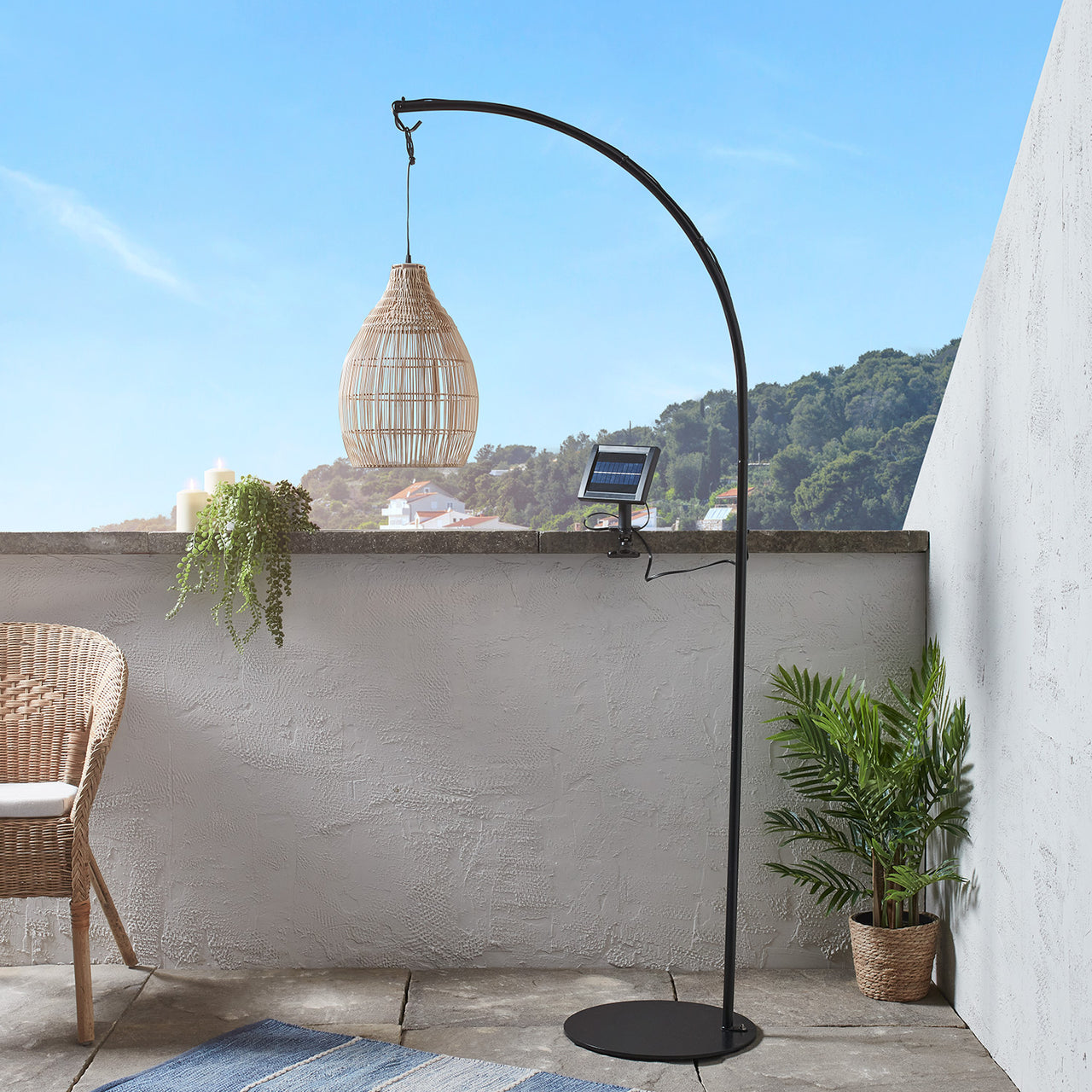 Rattan Solar Outdoor Pendant Light with Stand