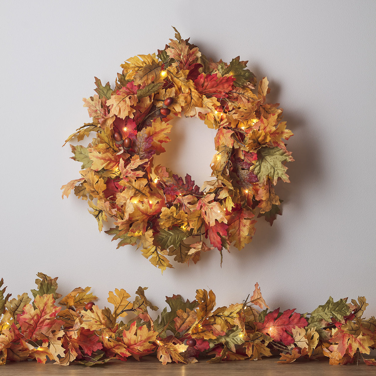 Oak Leaf Autumn Wreath & Garland