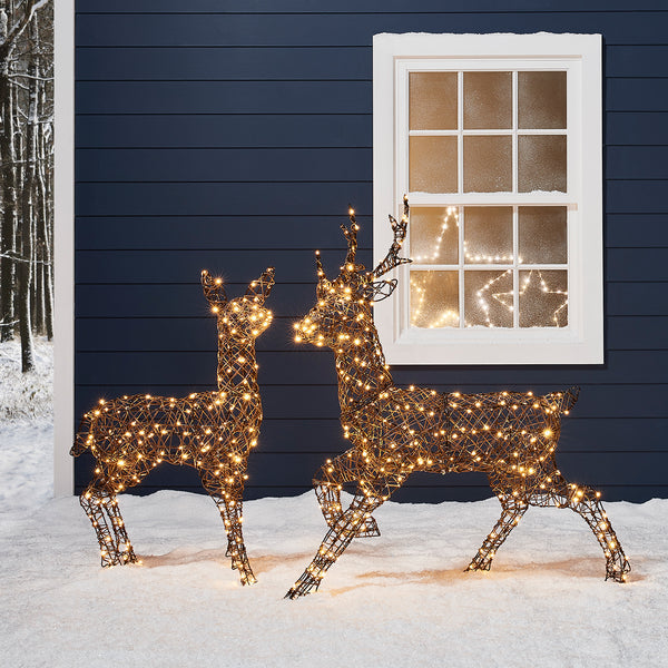 Studley Rattan Light Up Reindeer Family 24v