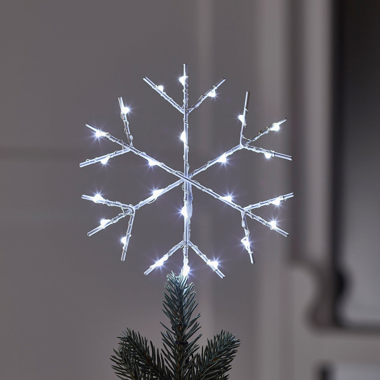 White Micro Light Snowflake Tree Topper