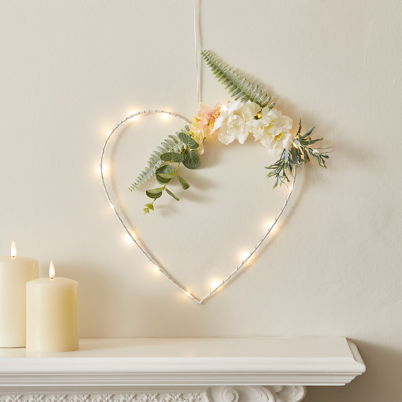 Warm White Heart Light with Flowers
