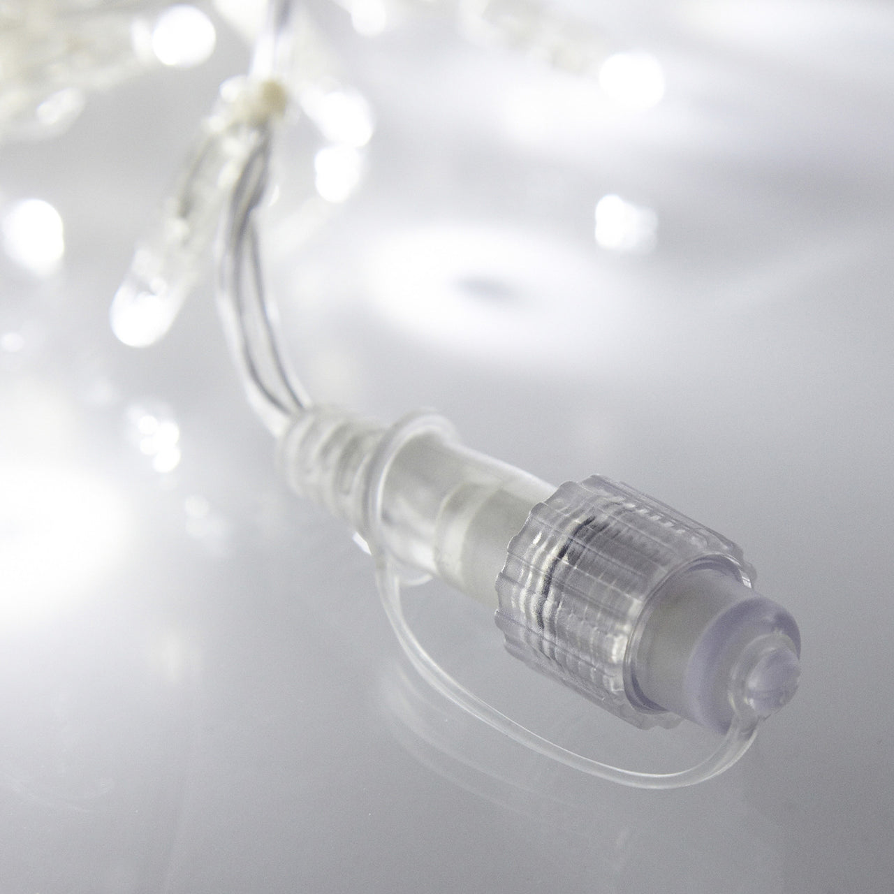 64 White Led Connectable Icicle Lights 2M