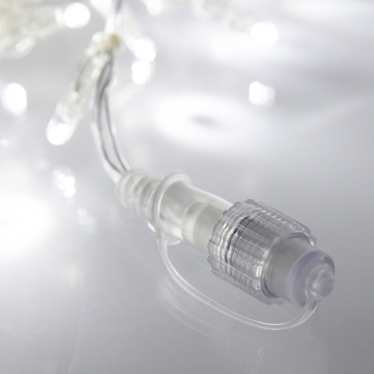 Core Connect 24m 768 White Connectable Icicle Lights Clear Cable