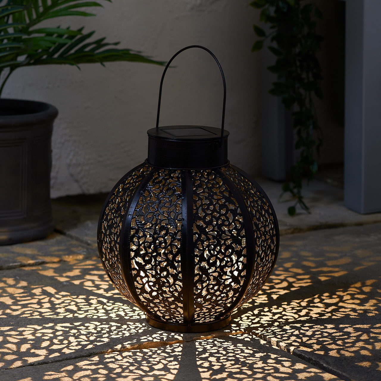 Casablanca Large Solar Moroccan Lantern