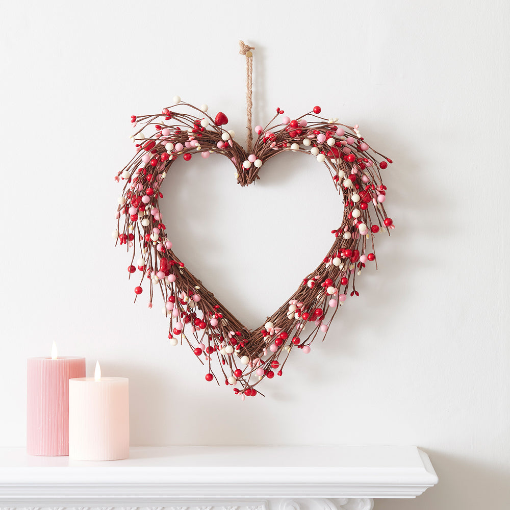 38cm Berry Heart Wreath