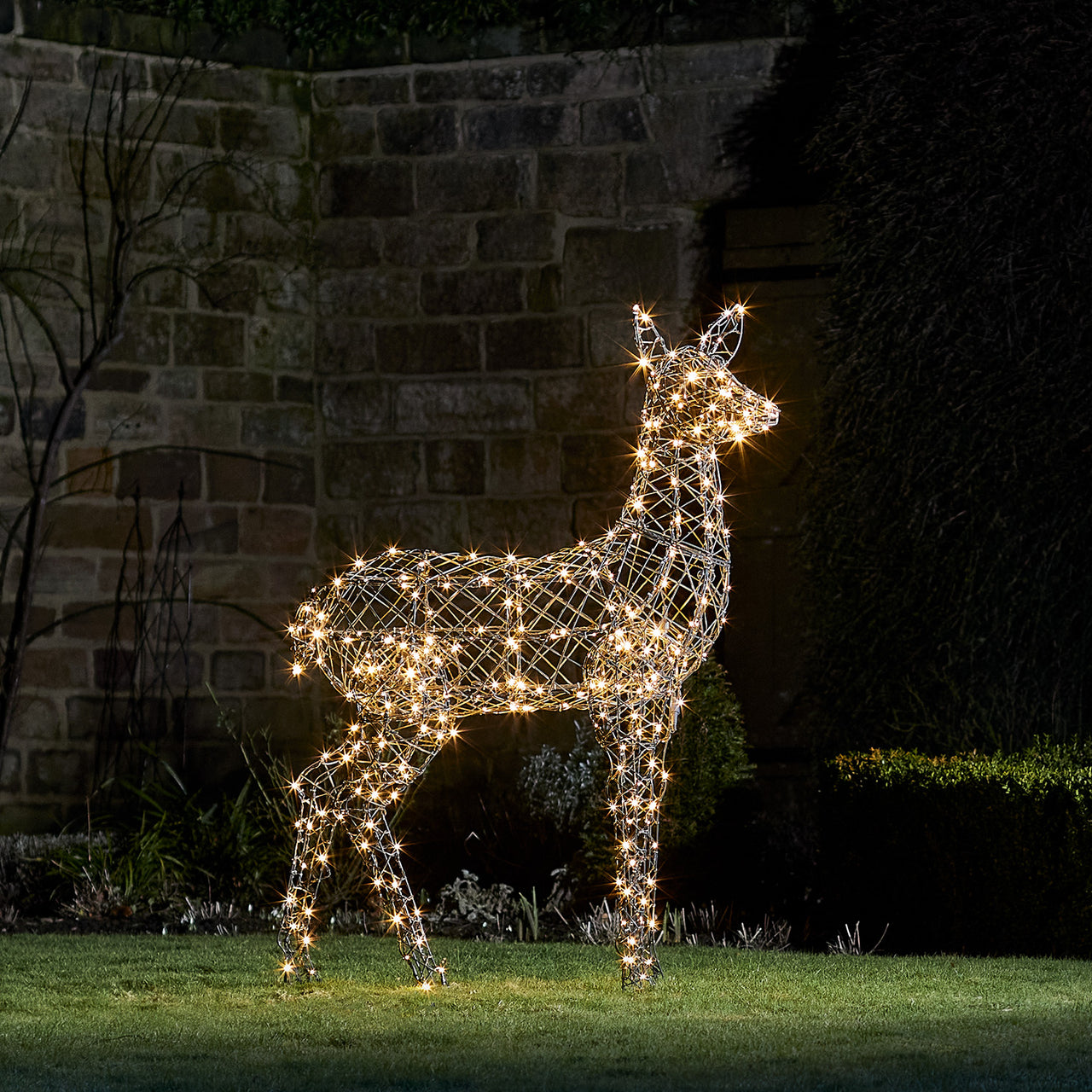 Large Harlow Rattan Doe Dual Colour LED Light Up Reindeer