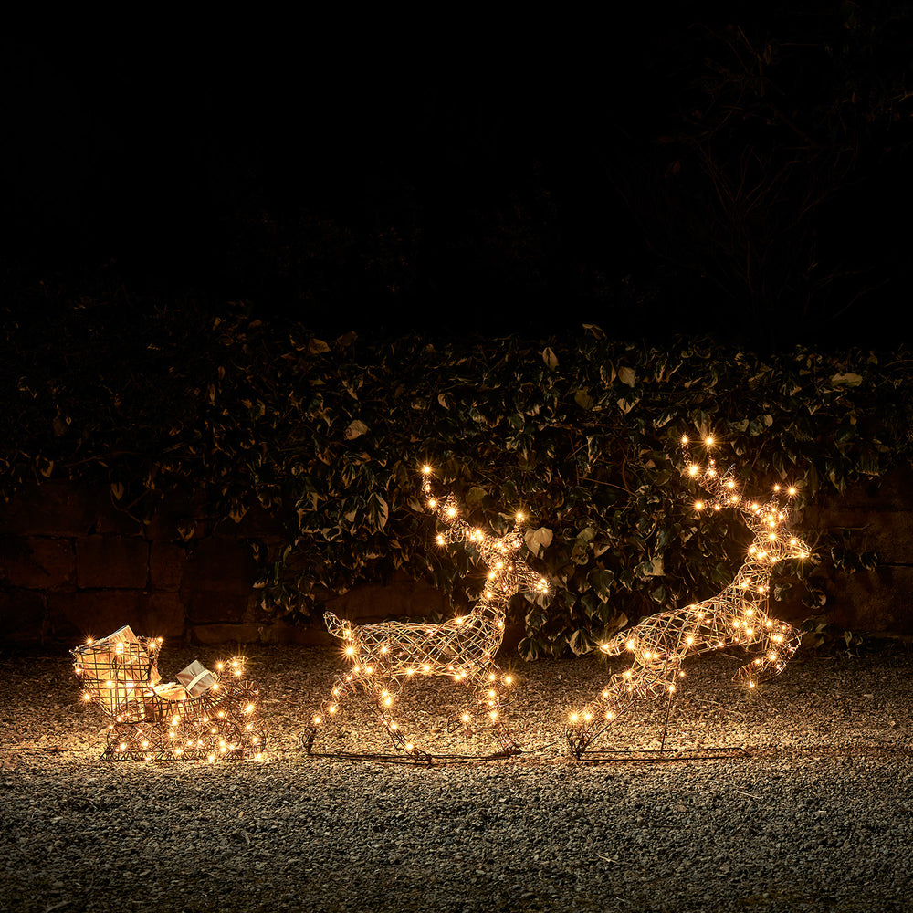 Studley Light Up Reindeer & Sleigh 24v